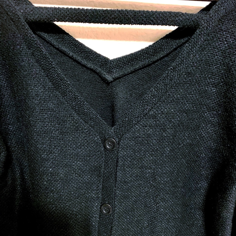 Sweater - Picture 3 of 4